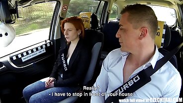 Руски институт: Директорката Аня Крей е содомизирана от учител секс клипове бг по музика в PornHD