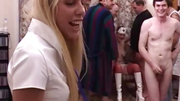 Ball-Fondler bezplatno balgarsko porno MILF Face & Tittyfucked