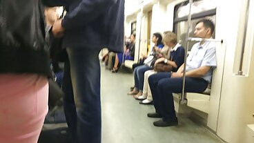 Bimbo w порно на български език Bigge Bewbs, изорани от учителя