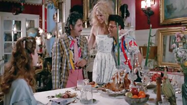 BLACKEDRAW Огромният Донг избухва безплатно българско порно Блонди в Smithereens