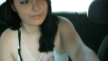 Голяма български порно клипчета плячка Естествена мадама Gia Derza получава хардкор анален шибан