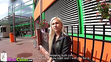 BrattyMilf: Хванах мащеха да мастурбира в леглото ми в секс на български език PornHD с Ашлин Пийкс