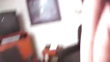 Депресираната мащеха се нуждае порно на български език от отпускащите ръце на доведения син