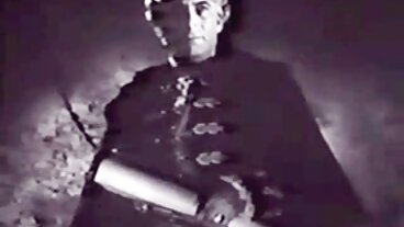 МИЛФА с главна жена Ришел помага на porno balgarki Мотивацията на доведения син