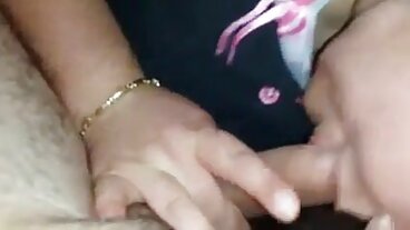 Огромен опит секс клипове бг Dong на г-жа Хюз